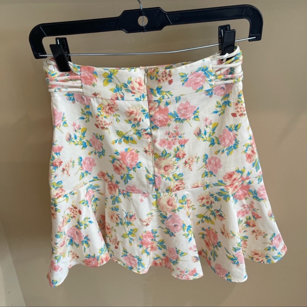 Zara ruffle floral skirt